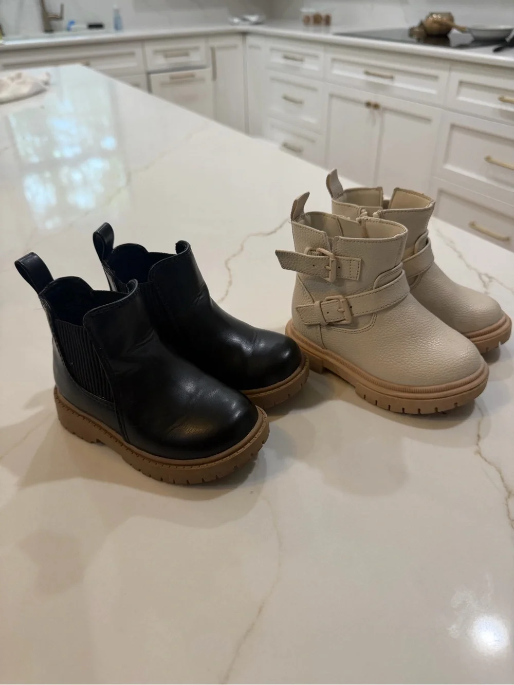 Old Navy Kids Chelsea & Buckle Ankle Boots - Black & Cream